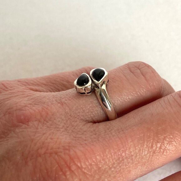 Sterling Silver 925 Black Onyx Cabochon Bypass Style Fixed Band Ring Sz 6.5 - Picture 6 of 16